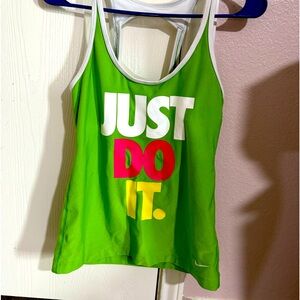 Great-Condition NIKE workout tank Size Women’s S